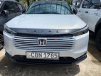 Honda Vezel Z Pameyan 2025 SUV