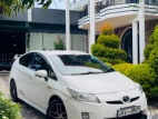 Toyota Prius S LED 2013 Car
