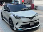 Toyota CHR NGX 10 2018