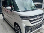 Suzuki Spacia Custom Xs 2024 Car