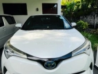 Toyota CHR Hybrid 2017 SUV