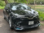 Toyota CHR NGX50 2017 SUV