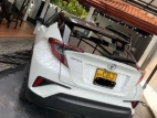 Toyota CHR NGX 10 2020 SUV