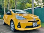 Toyota Aqua S Grade 2014 Car