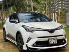 Toyota CHR NGX50 2018 SUV