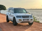 Mitsubishi Montero V6 2001 SUV