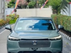 Honda Vezel Z 2025 SUV