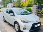 Toyota Aqua S Limited 2013 Car