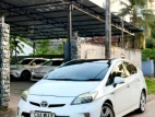 Toyota Prius S Touring 2012 Car