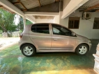 Toyota Vitz 2003 Car