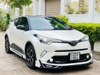 Toyota CHR NGX50 2017 SUV