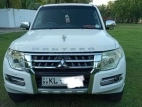 Mitsubishi Montero 2010 SUV