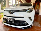Toyota CHR NGX 10 2018 SUV