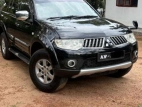 Mitsubishi Montero 2011 SUV