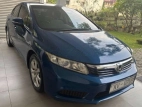 Honda Civic 2012 Car - image 2